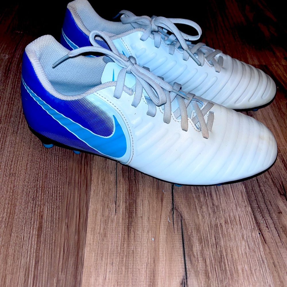 Nike Tiempo Legend 7 Soccer Cleats